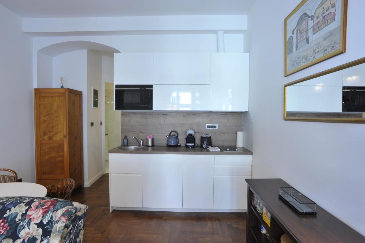 Apartment Lutetia Zagreb Bagian luar foto